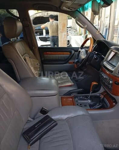Lexus LX 570-5