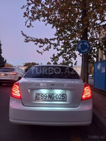 Daewoo Gentra-2