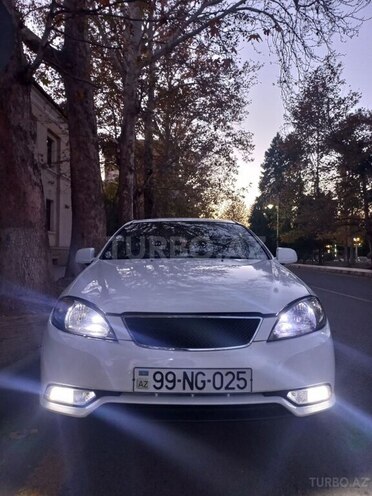 Daewoo Gentra-4