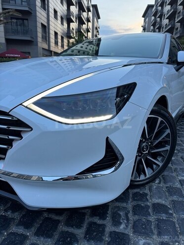 Hyundai Sonata-13