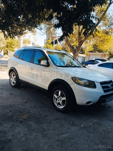 Hyundai Santa Fe-3