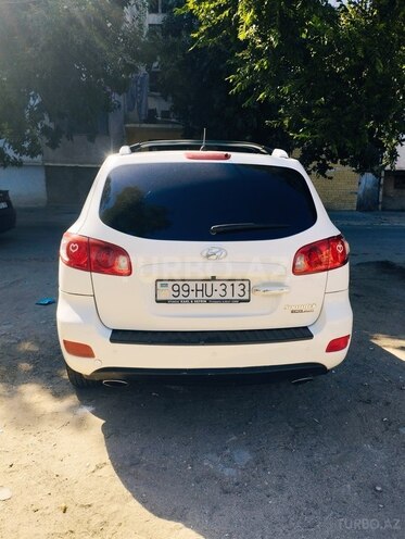 Hyundai Santa Fe-4