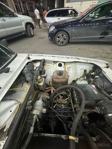 LADA (VAZ) 2107-11