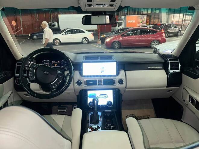 Land Rover Range Rover-12