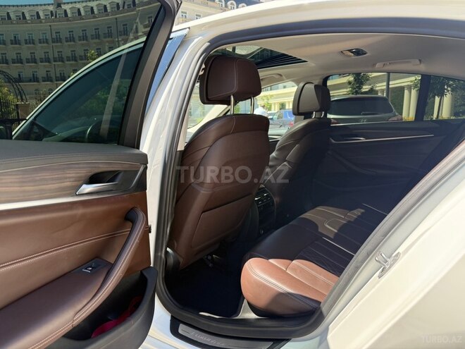 BMW 520d-8