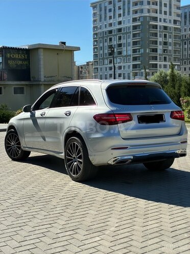 Mercedes GLC 300-5