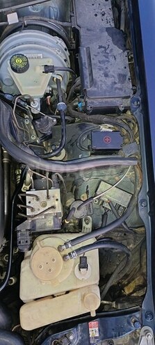 Mercedes E 270-13