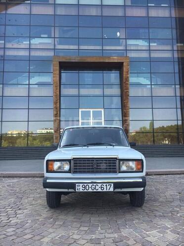 LADA (VAZ) 2107-1