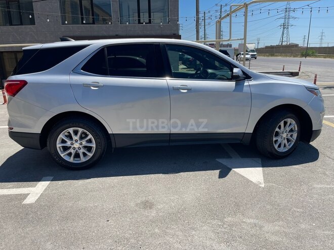 Chevrolet Equinox-21