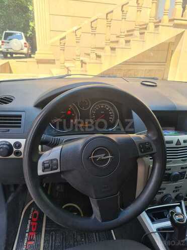 Opel Astra-4