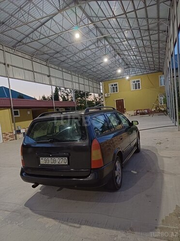 Opel Astra-7