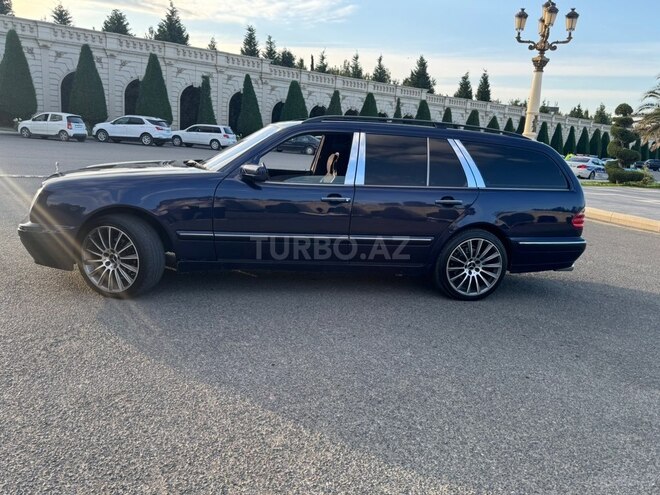 Mercedes E 200-5
