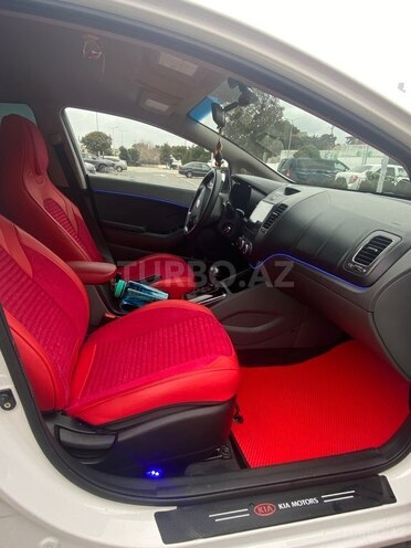 Kia Forte-8