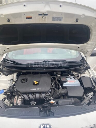 Kia Forte-7