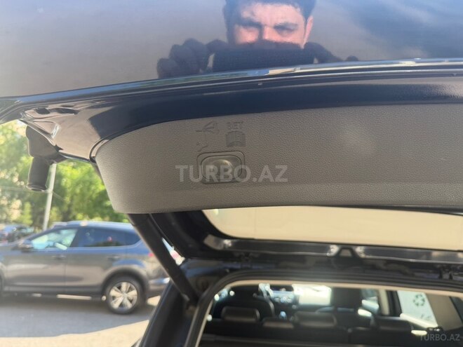 Ford Kuga-5