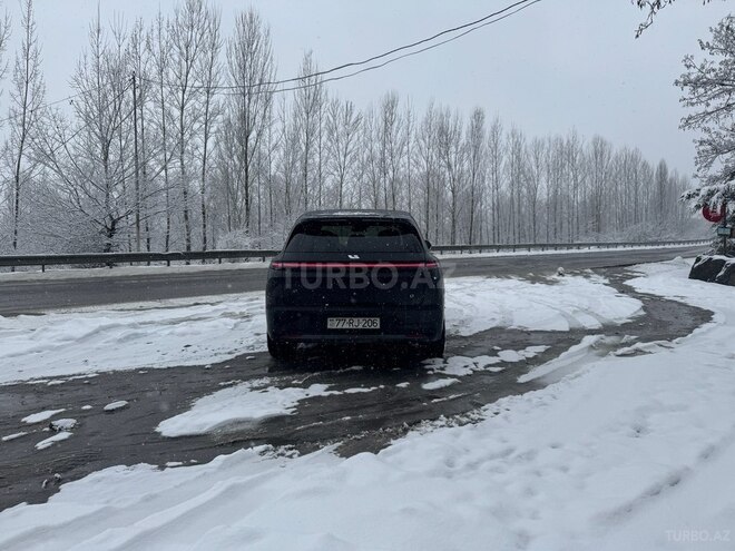 Li Auto L7-4