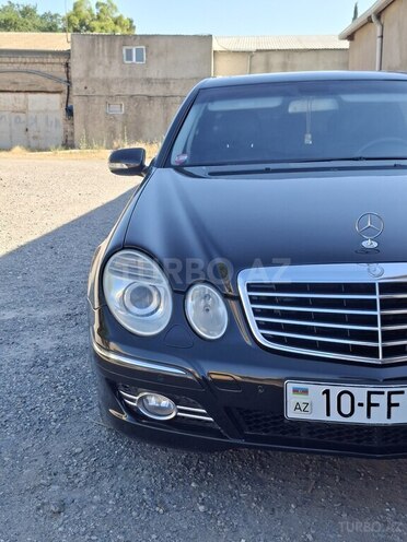 Mercedes E 300-2