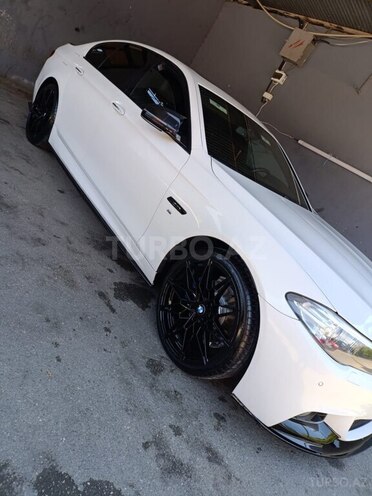 BMW 528-6