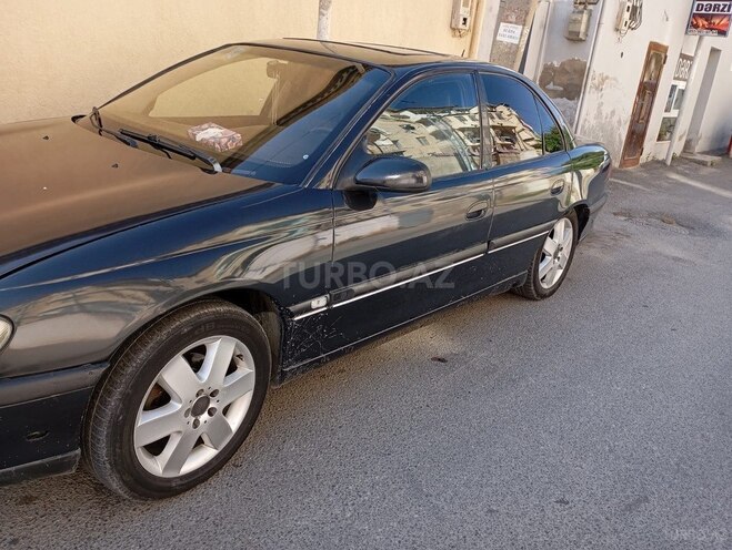 Opel Omega-4