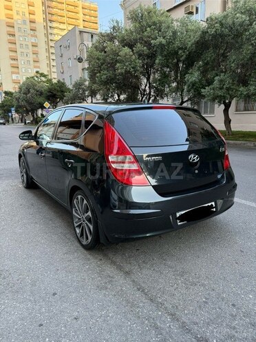 Hyundai i30-4