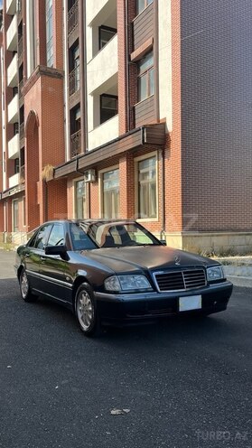 Mercedes C 280-1