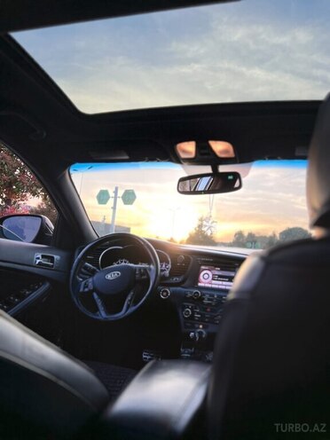 Kia Optima-5