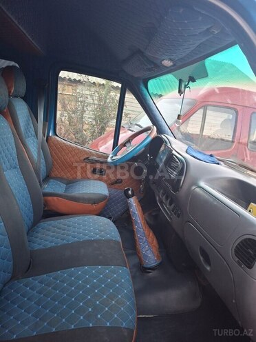 Ford Transit-5