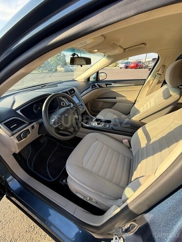 Ford Fusion (North America)-6