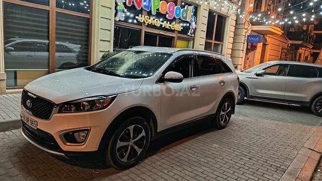 Kia Sorento-12