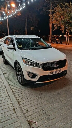 Kia Sorento-11