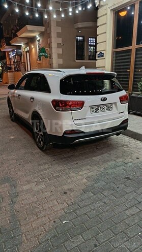 Kia Sorento-9