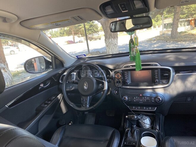 Kia Sorento-7