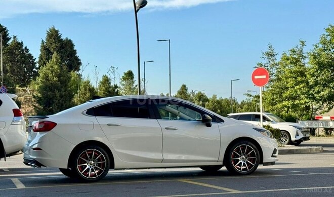 Chevrolet Cruze-7