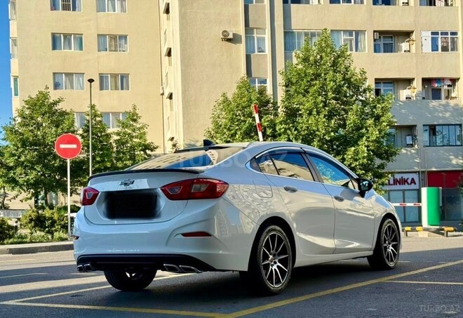 Chevrolet Cruze-2