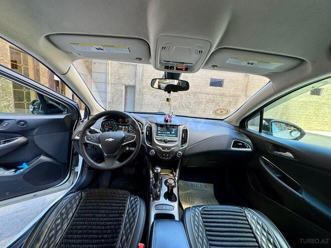 Chevrolet Cruze-3