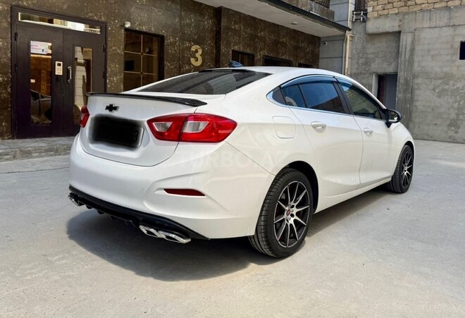 Chevrolet Cruze-9