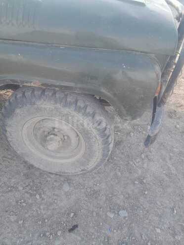 UAZ 469-5
