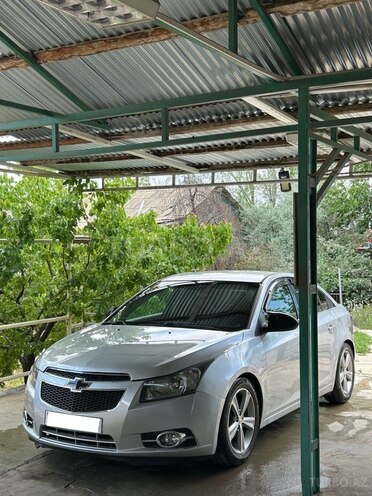 Chevrolet Cruze-2