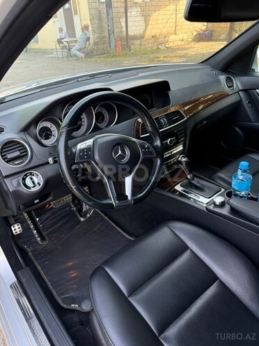 Mercedes C 250-10