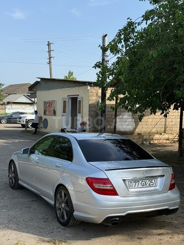 Mercedes C 250-7