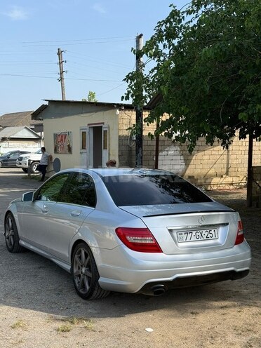 Mercedes C 250-6
