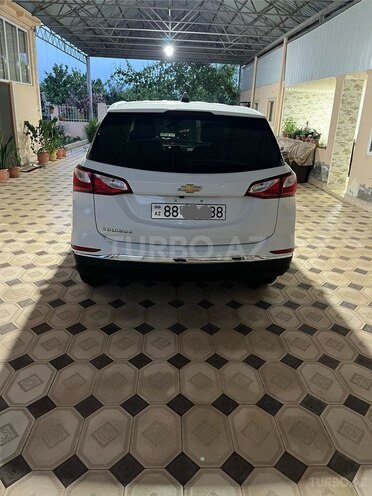 Chevrolet Equinox-4