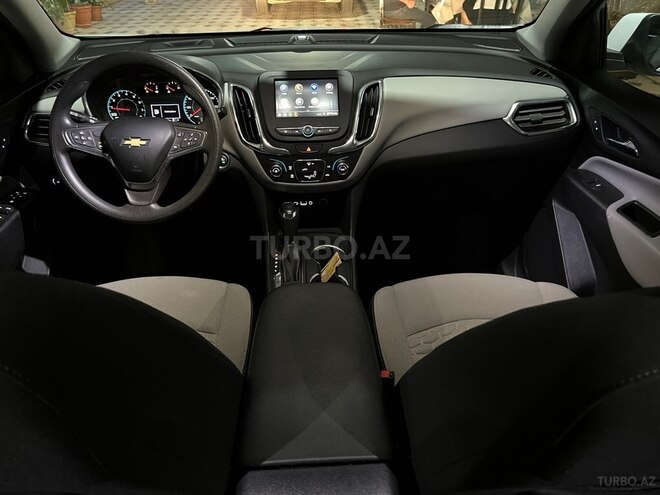 Chevrolet Equinox-7