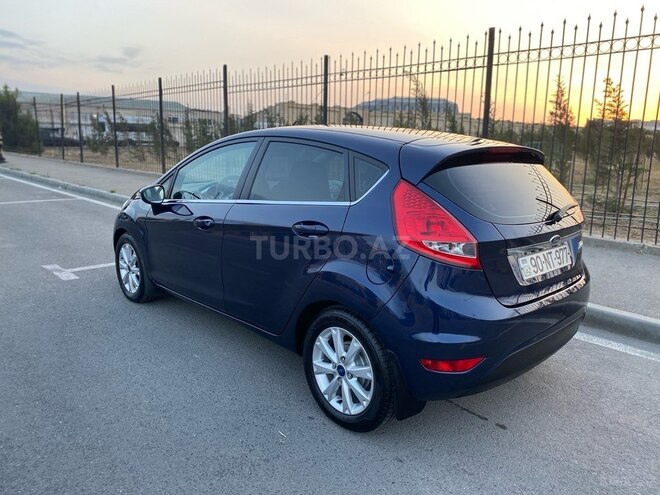 Ford Fiesta-5