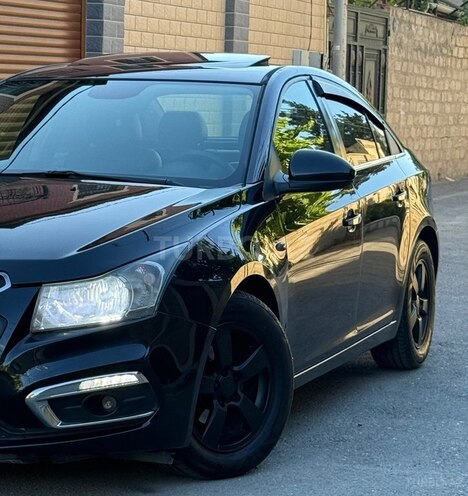 Chevrolet Cruze-11