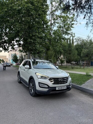 Hyundai Santa Fe-11