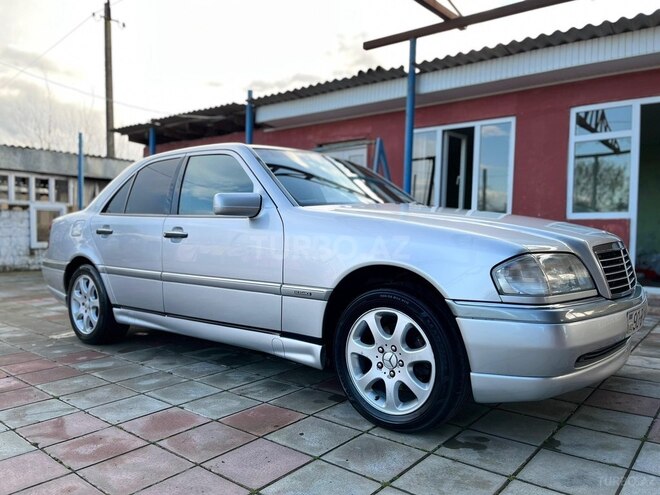 Mercedes C 220-3