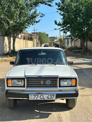 LADA (VAZ) 2107-1