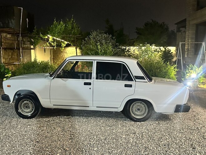 LADA (VAZ) 2107-3