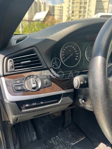 BMW 520d-9